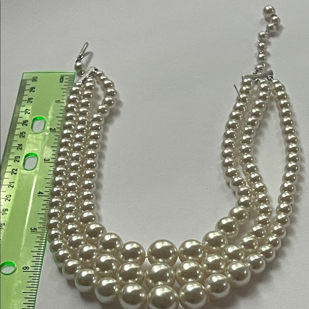 Classic Ivory Multi-Strand Pearl Necklace - Picture 6 of 8